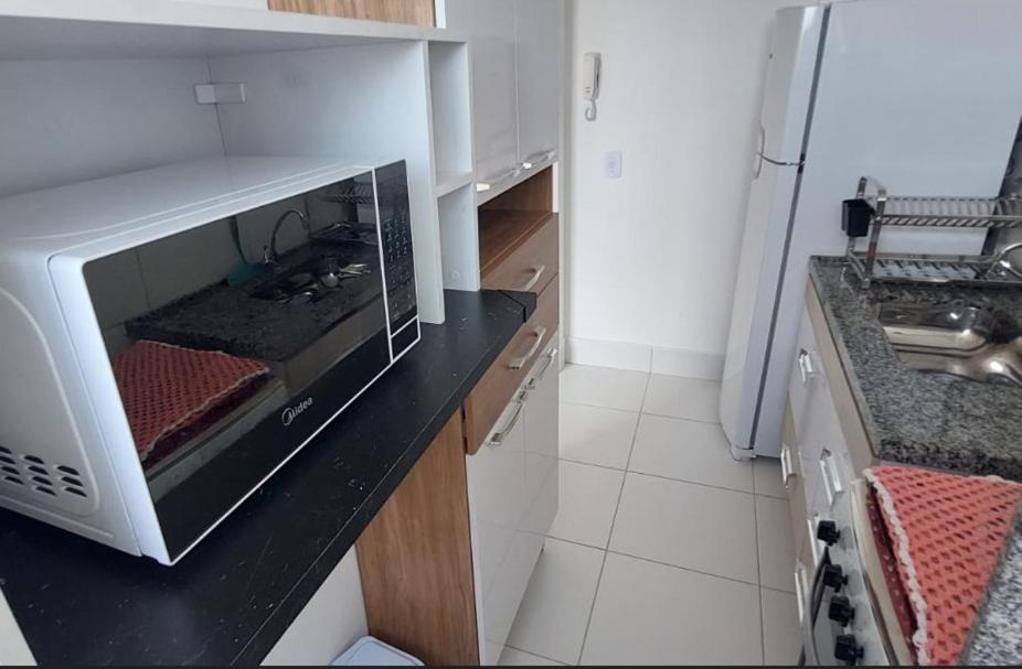 Apartamento Aconchegante, Linda Vista E Com Garagem Гуарапари Екстериор снимка