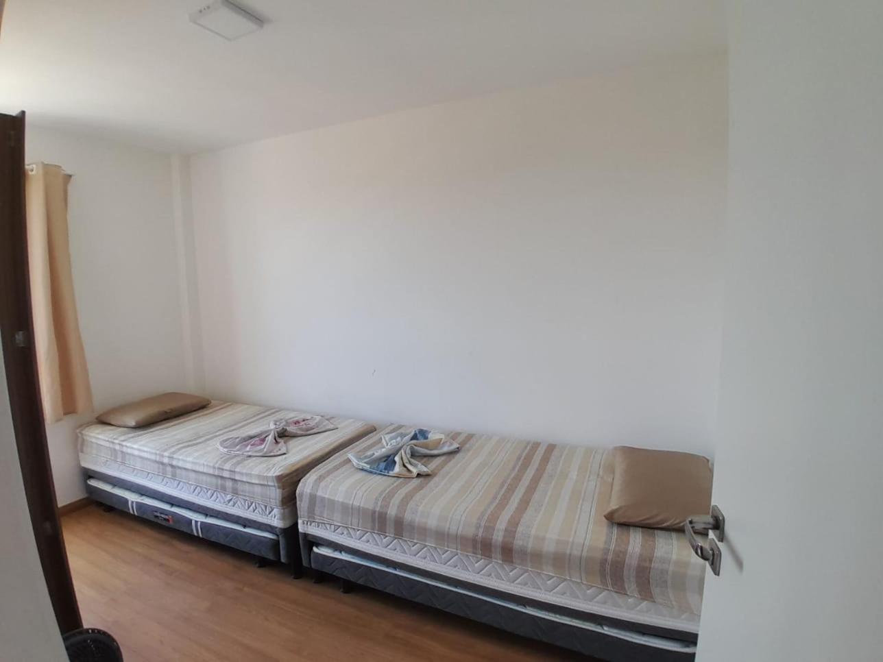 Apartamento Aconchegante, Linda Vista E Com Garagem Гуарапари Екстериор снимка